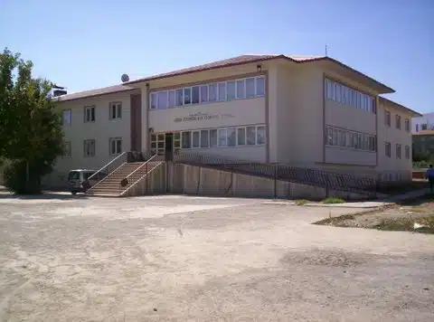 MUŞ – Ayşen Özyeğin Ortaöğretim Kız Öğrenci Yurdu