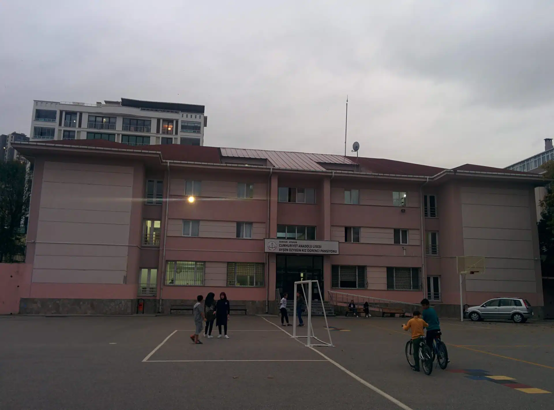 SAMSUN – Ayşen Özyeğin Ortaöğretim Kız Öğrenci Yurdu