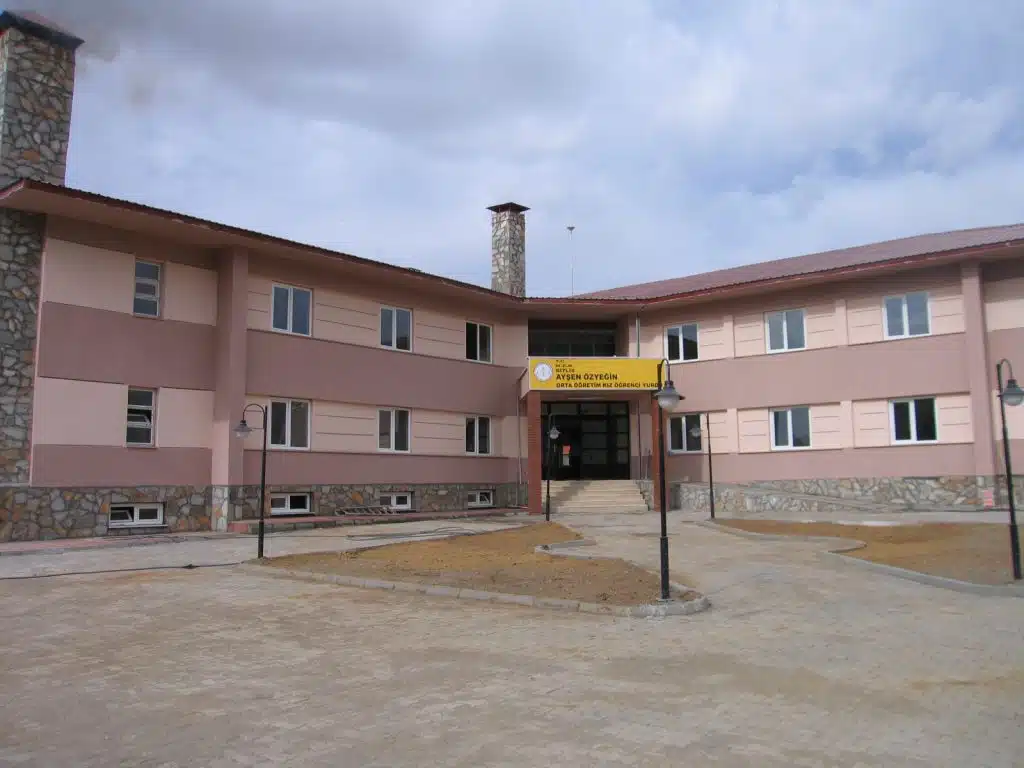 BİTLİS – Ayşen Özyeğin Ortaöğretim Kız Öğrenci Yurdu