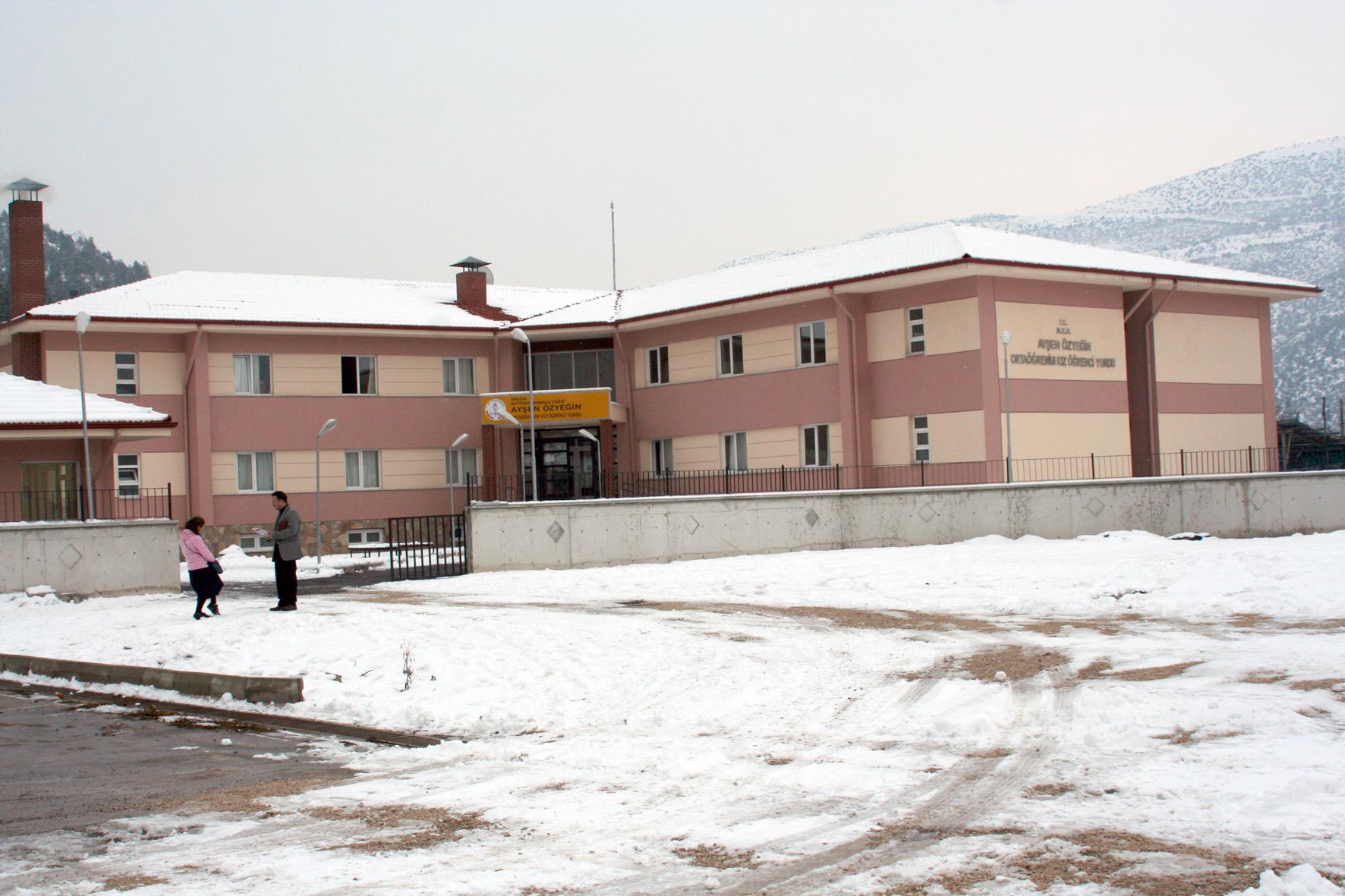 Amasya-Ayşen-Özyeğin-Ortaöğrenim-Kız-Öğrenci-Yurdu-2