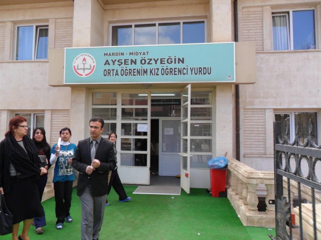 Mardin-Midyat-Ayşen-Özyeğin-Ortaöğrenim-Kız-Öğrenci-Yurdu